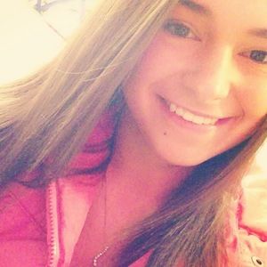 Meet your Posher, Katelyn